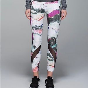 Lululemon Inspire Tight ll Luxtreme